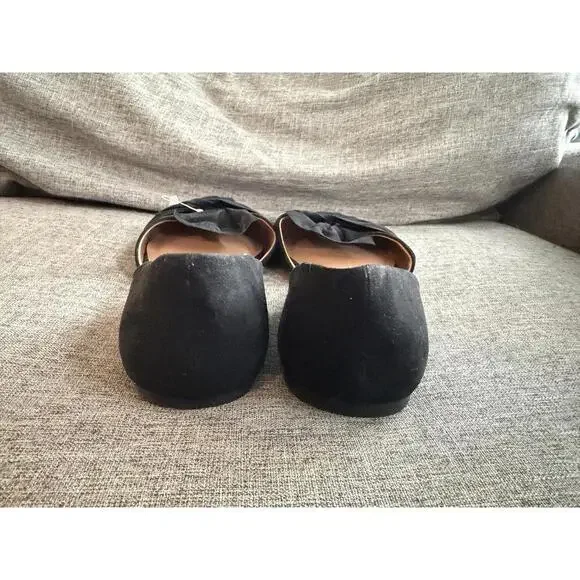 Torrid Twisted Bow Black Suede Flats Size 10 Wide New - Picture 3 of 12